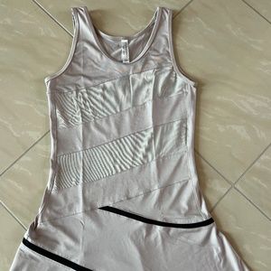 #2018 INPHORM tennis dress size extra small color summer beige